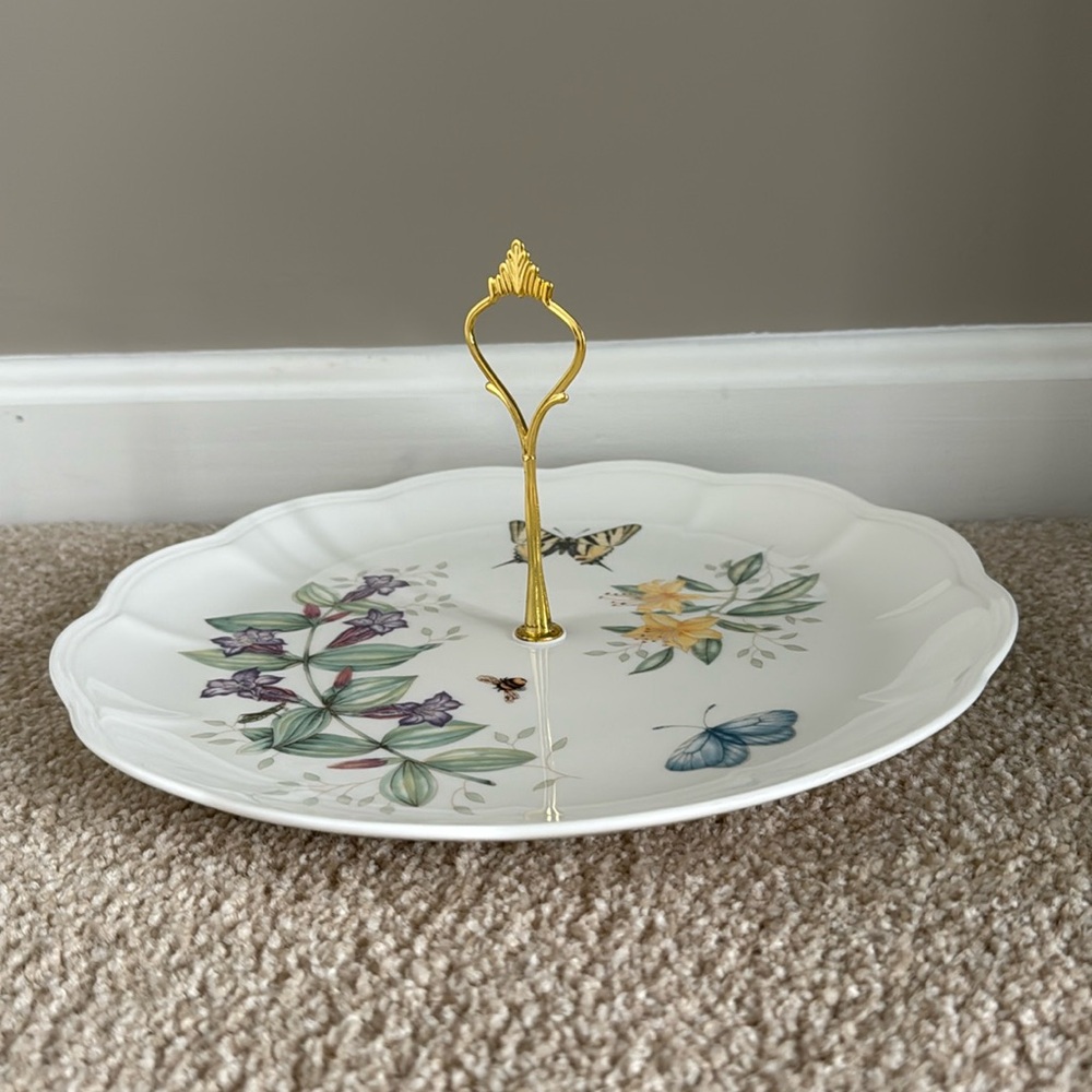 Lenox Butterfly Meadow Dessert Appetizer Plate Gold Handle Tiger Swallowtail NWT